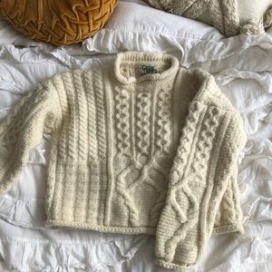 Women’s Cropped Real Wool Swester